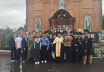 Курганские школьники посетили Пантелеимоновский храм