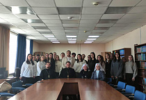 Накануне Дня православной молодежи представители Курганской епархии провели встречу в Курганском педколледже