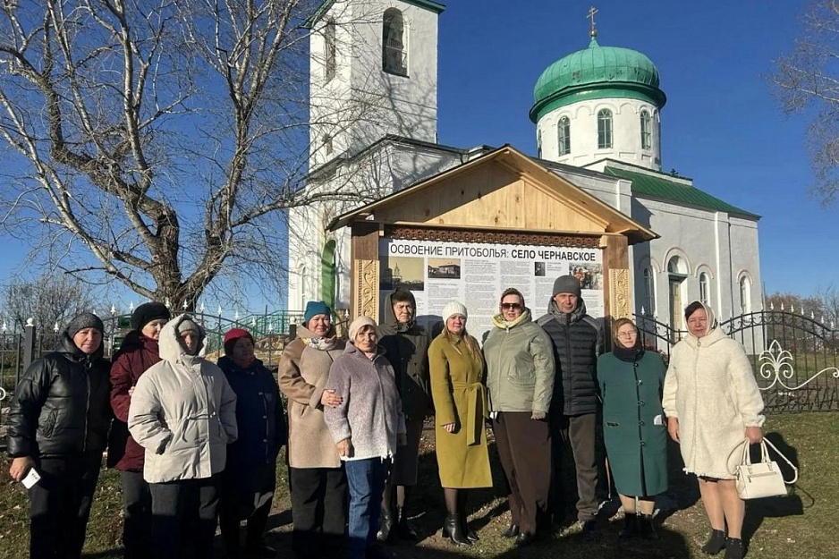 На территории сельских храмов Зауралья появились стенды, рассказывающие об истории населённых пунктов