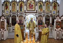 Глава Курганской митрополии совершил Литургию в Христорождественском храме Кургана