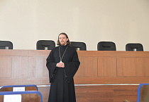 В Кургане миссионер из Архангельска встретился с росгвардейцами