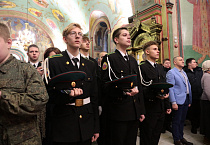 В престольный праздник Александро-Невского кафедрального собора прошла Литургия двух архиереев