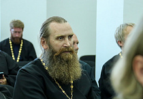 Иерей Виктор Сурин