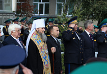 Митрополит Даниил освятил в Кургане памятный знак «Пограничникам всех поколений»