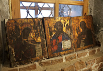 В старинном храме села Усть-Суерское два архиерея совершили Литургию