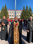 Курганские священники приняли участие во встрече с участниками патриотического автомарша «Дорогами сибирской славы: Красноярск-Брест-2021» 