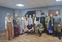В Кургане священник поздравил победителей фестиваля «Щит и лира»
