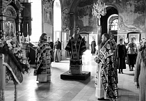 Митрополит Даниил совершил Литургию в понедельник Страстной седмицы