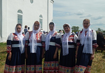 В Вознесенском храме зауральского  села Большое Каменное встретили престольный праздник