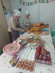 В Кургане продолжает действовать социальная столовая «Сквер милосердия»