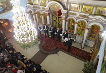 В праздник Крещения в курганском соборе выступил православный ансамбль «Дорос»