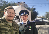 Курганский священник помог мокроусовцам в доставке адресной гуманитарной помощи