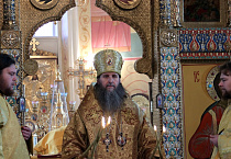Митрополит Даниил совершил Литургию в день памяти основателя главного храма Кургана